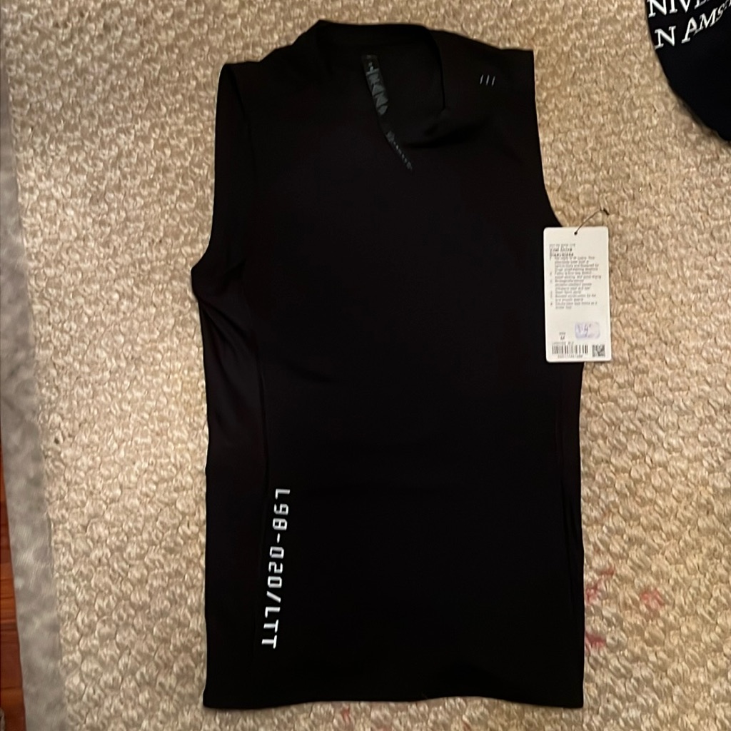 Lulu Lemon Men’s Workout Tank